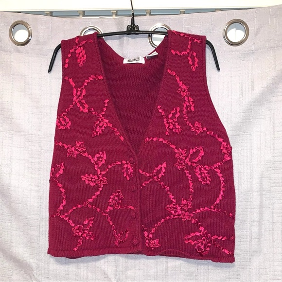Vintage Red Knit Button Sweater Vest size Medium - Picture 1 of 6